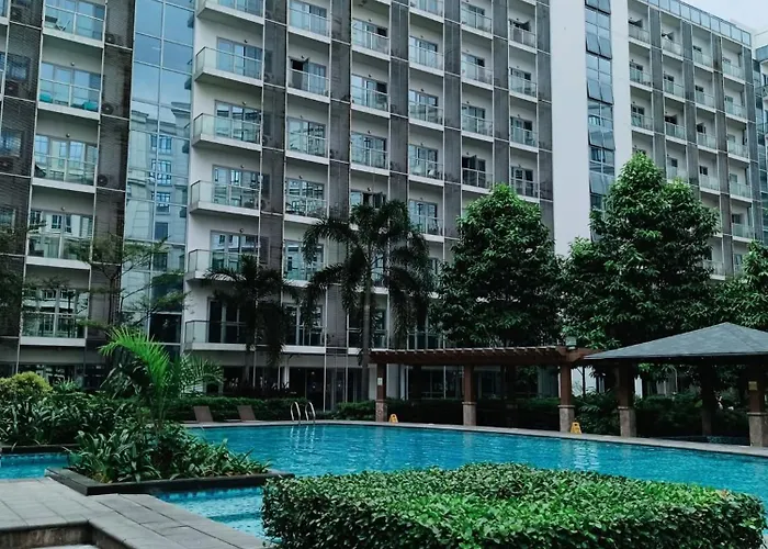 Budget Across Naia Terminal 3 C1-9w Apartment